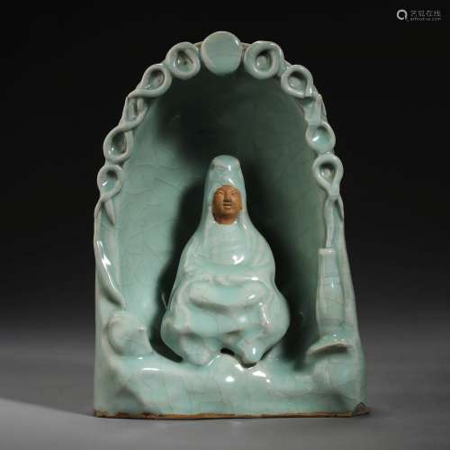 A Longquan Kiln Porcelain Buddha Niche