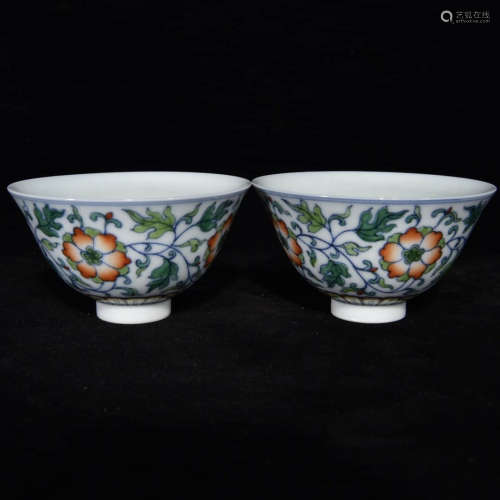 A Pair of Doucai Interlocking Flower Porcelain Bowls