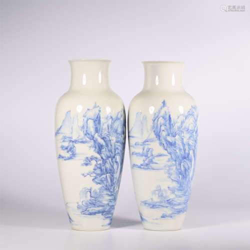 Qing Dynasty Qianlong blue and white vase
