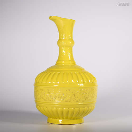 Yongzheng Yellow Glazed Vase