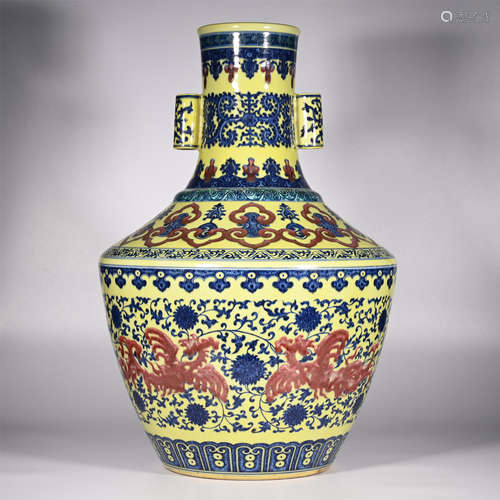 Qing Dynasty Qianlong yellow ground blue and white glaze red guan ear vase