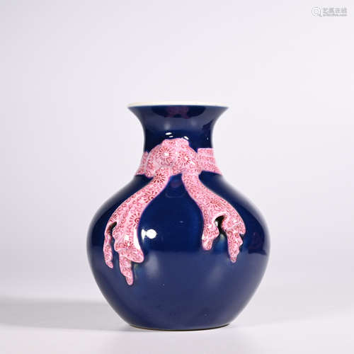 A blue-glazed famille rose vase, Qianlong period, Qing Dynasty