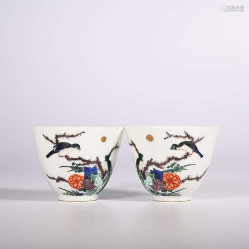 Qing Kangxi famille rose glaze red cup