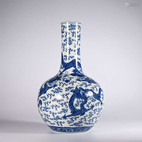 Qing guangxu blue and white celestial vase