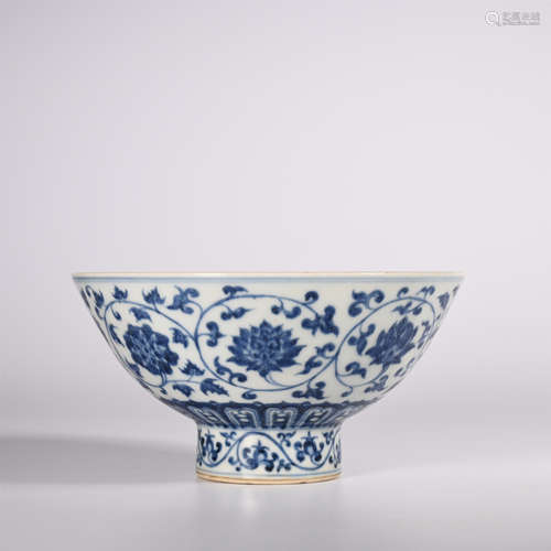 Qing Dynasty Blue and White Bowl with Flower Pattern