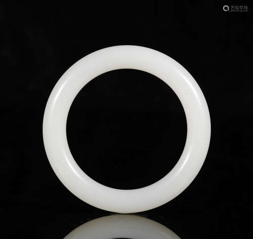 Qing Dynasty - Hetian White Jade Bracelet