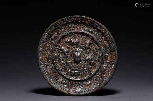 ARCHAIC BRONZE CAST 'MYTHICAL BEAST' MIRROR