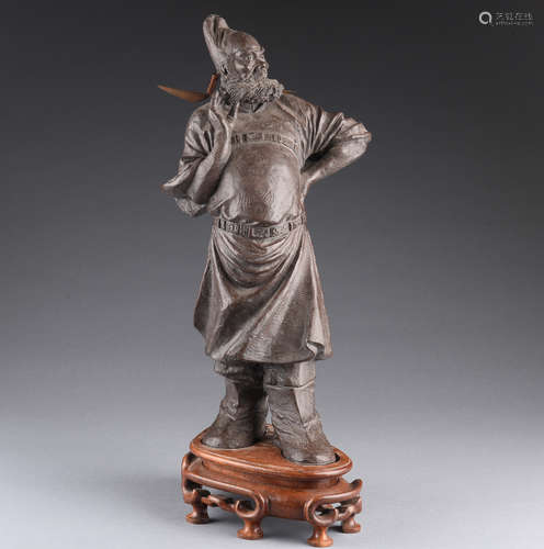 YIXING ZISHA 'ZHONG KUI' STANDING FIGURE