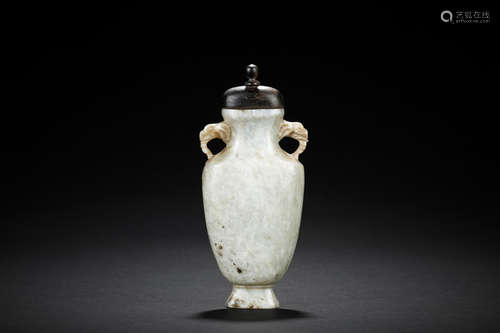 A CARVED JADE BOTTLE VASE WITH ZITAN COVER