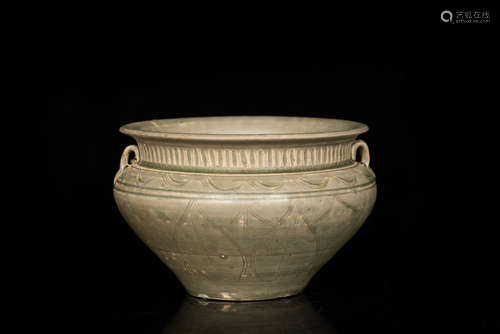 YUE WARE INCISED 'LOTUS FLOWERS' JAR