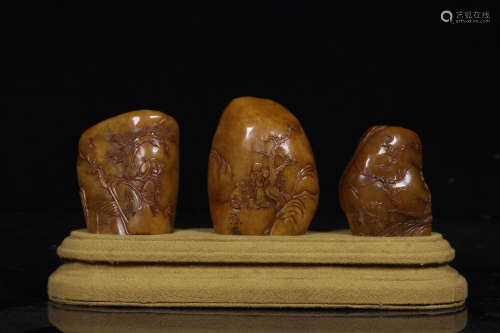 SET OF THREE SHOUSHAN SOAPSTONE CARVED 'SCENERY' STAMP SEALS