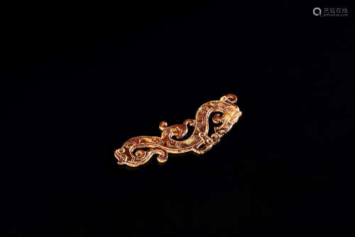 ARCHAIC JADE CARVED 'DRAGON AND PHOENIX' ORNAMENT