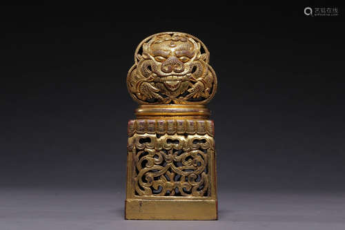 GILT BRONZE CAST 'MYTHICAL BEAST' RITUAL STAMP SEAL