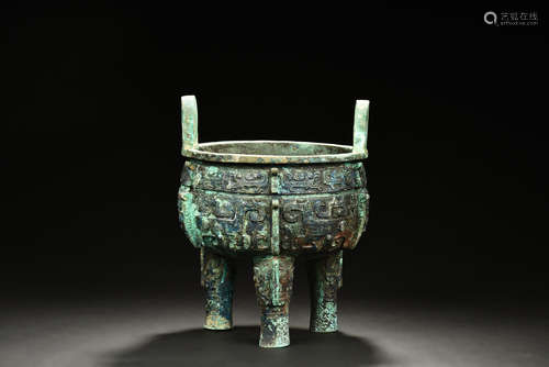 ARCHAIC BRONZE TRIPOD CENSER WITH HANDLES