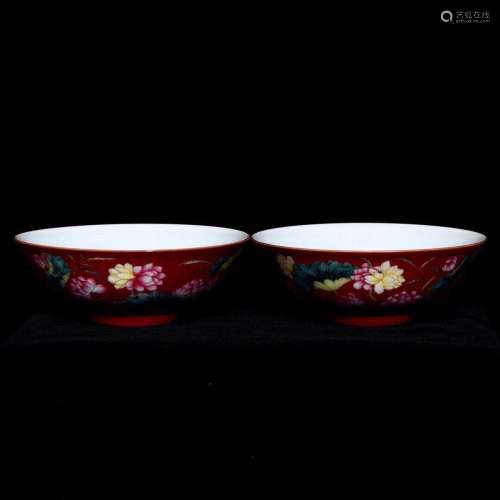 A Porcelain Enameled Lotus Pattern Bowl
