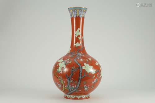 A Porcelain Daqing-Qianlong Mark Famille Rose Vase