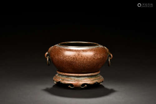 CHEN QIAOSHENG: GILT BRONZE CENSER WITH HANDLES AND STAND