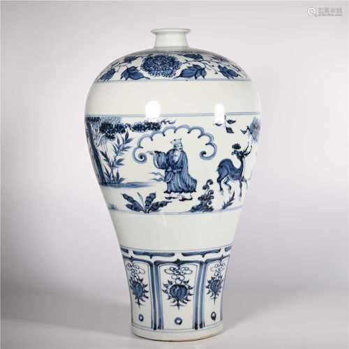 Blue and white plum vase in Yuan Dynasty