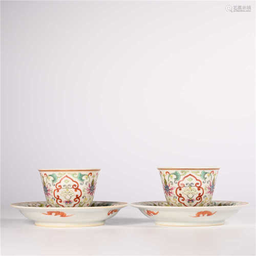 A set of Jiaqing famille rose tea cups in Qing Dynasty