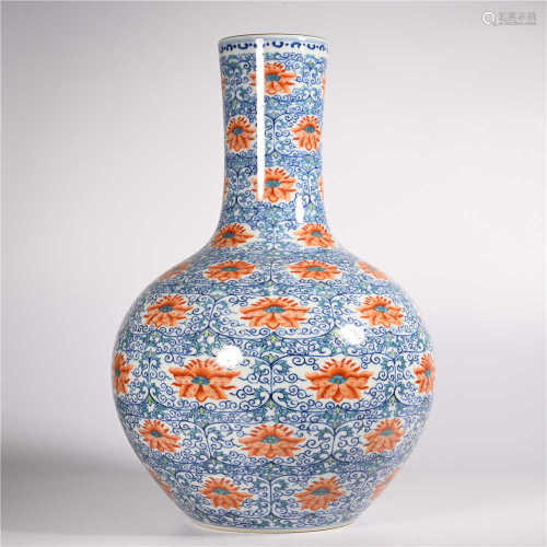 Qing Dynasty Qianlong pastel lotus vase
