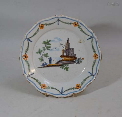 NEVERS Assiette ronde en faïence à décor polychrom…