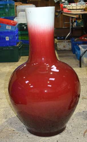 A VERY LARGE 19TH CENTURY CHINESE SANG DO BOEUF FLAMBE VASE Late Qing, of plain form. 85 cm x 40 cm.