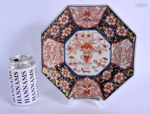 AN 18TH CENTURY JAPANESE EDO PERIOD IMARI OCTAGONAL PORCELAIN DISH painted with floral sprays. 21 cm