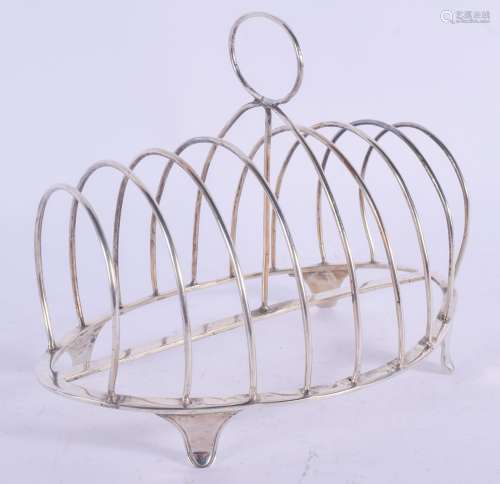 A GEORGE III SILVER TOAST RACK by Henry Chawner. London 1791. 179 grams. 17 cm wide.