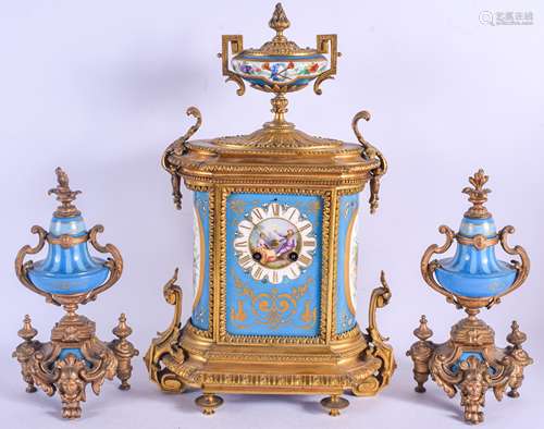 A 19TH CENTURY FRENCH SEVRES PORCELAIN CLOCK GARNITURE painted with figures and blue scrolls. 42 cm