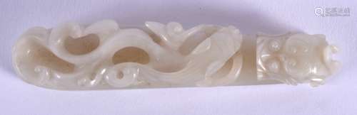 AN 18TH CENTURY CHINESE CARVED WHITE JADE BELT HOOK Qianlong, formed as a stylised dragon with roami