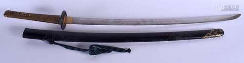 A MAJESTIC 18TH/19TH CENTURY JAPANESE EDO PERIOD SAMURAI KATANA SWORD in the manner of Bizen Nagamit