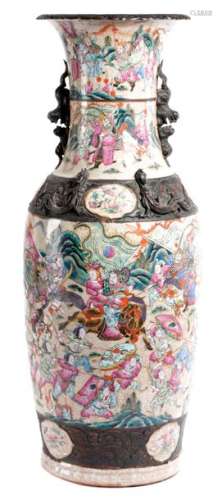 A CHINESE PORCELAIN VASE EARLY 20TH CENTURY with a…