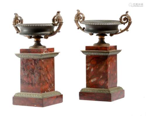 A PAIR OF FRENCH LOUIS PHILIPPE BRONZE TAZZE C.183…