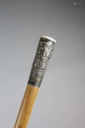 Λ A CHINESE SILVER HANDLED WALKING CANE C.1880 dec…