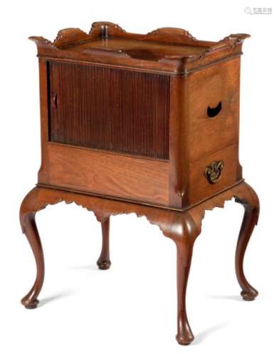 A DUTCH MAHOGANY TRAY TOP COMMODE IN 18TH CENTURY …