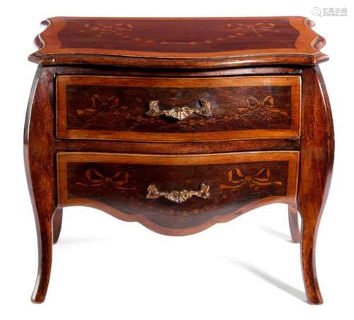 A MINIATURE SERPENTINE COMMODE IN 18TH CENTURY STY…