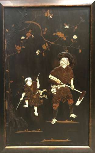 Lacquer panel with bone and mother-of-pearl inlay showing two peasants digging. Japan, end of the 19th century. Height. 72 cm Width. 44 cm.