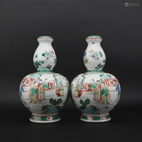 A pair of Wu cai 'figure' gourd-shaped vase