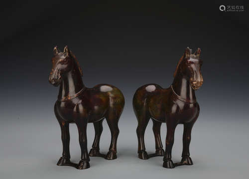 A horse 1*pair