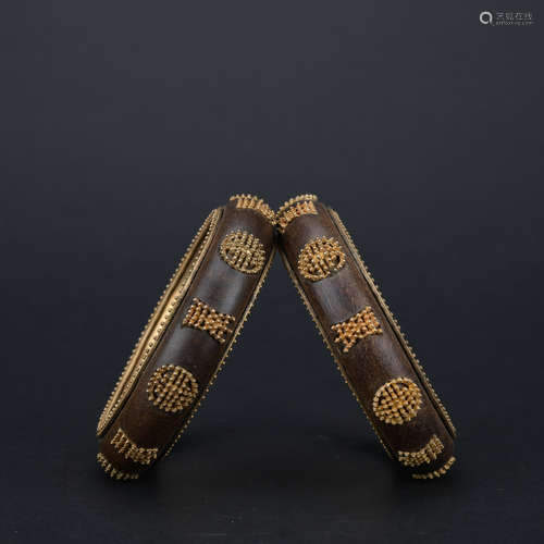 A  eaglewood bracelet 1*pair