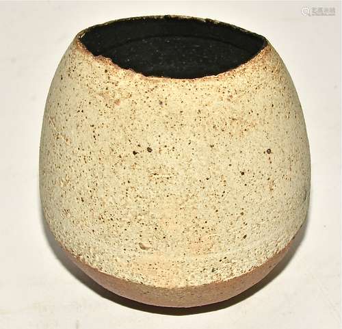 Joanna Constantinidis (1927-2000), a stoneware enclosed pot of ovoid form with ash glazed top