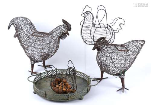 Two wire-work topiary frames in the form of chickens, tallest 48cm, together with trays and others