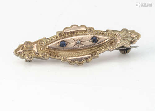 A 9ct gold diamond and paste set box back brooch with steel pin, 2.1g