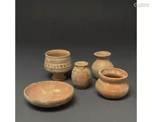 COLLECTION OF 5 INDUS VALLEY VESSELS