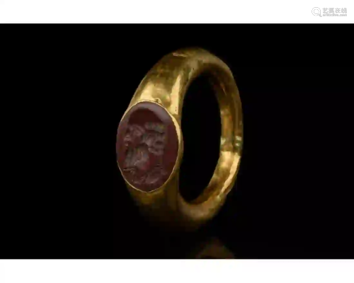 ROMAN GOLD INTAGLIO RING WITH BEARDED PORTRAIT
