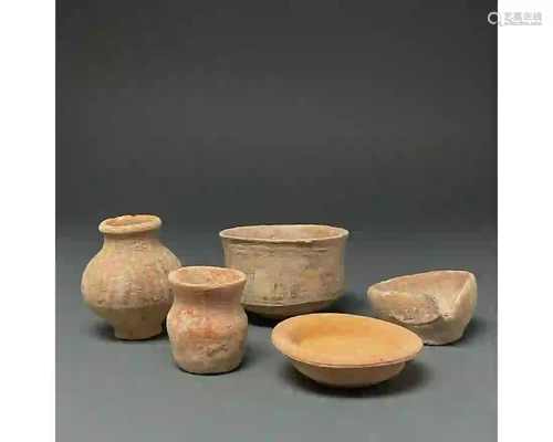 COLLECTION OF 5 INDUS VALLEY VESSELS