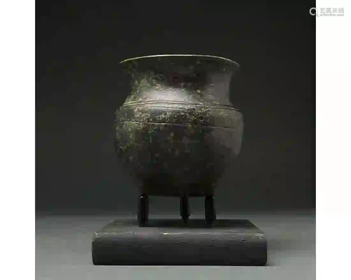 WESTERN ASIATIC BRONZE DECORATED VESSEL