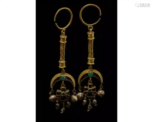 BYZANTINE GOLD PEARL, GARNET AND EMERALD EARRINGS