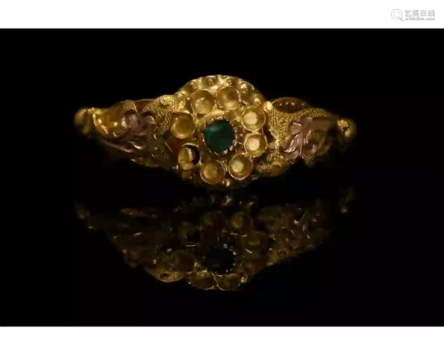 MEDIEVAL GOLD RING WITH EMERALD STONE