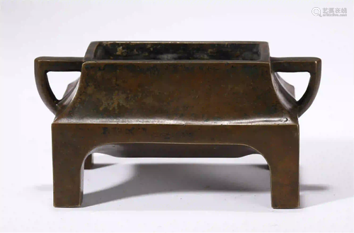 CHINSE BRONZE DOUBLE HANDLE FOUR-FOOTED CENSER